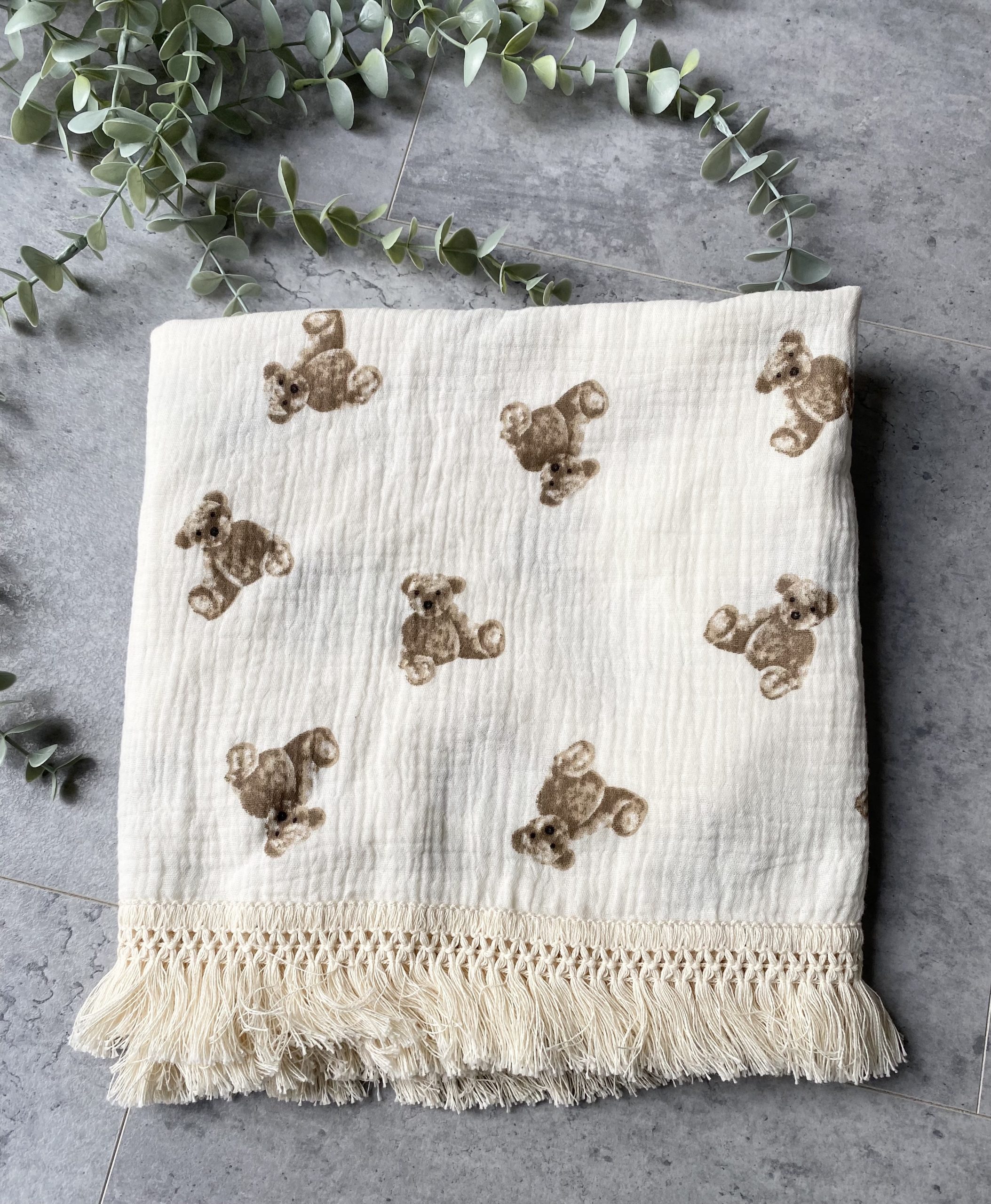 Blanket Muslin Tassel Bear Pattern Neutrum Bear